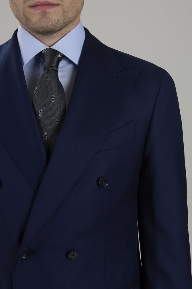 Double-breasted Suit