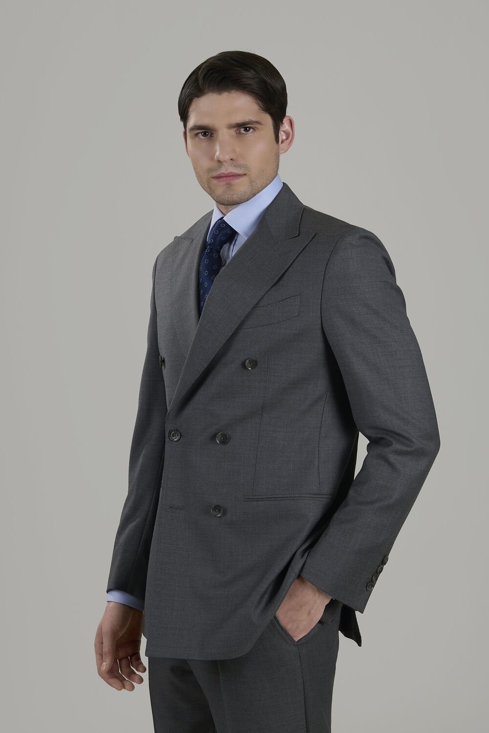 Double-breasted Suit