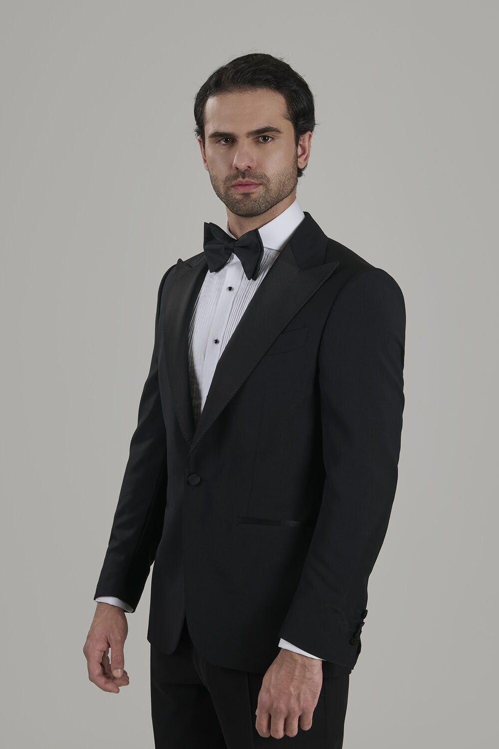 Tessuti Piemontesi Peak Lapel Tuxedo