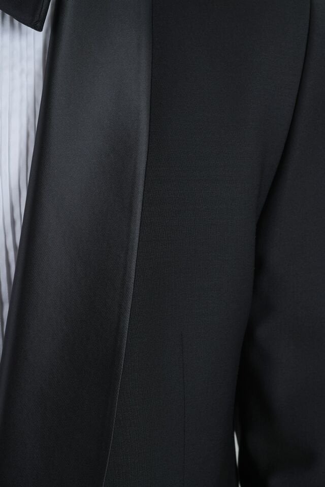 Shawl Lapel, Gold buttoned Tuxedo