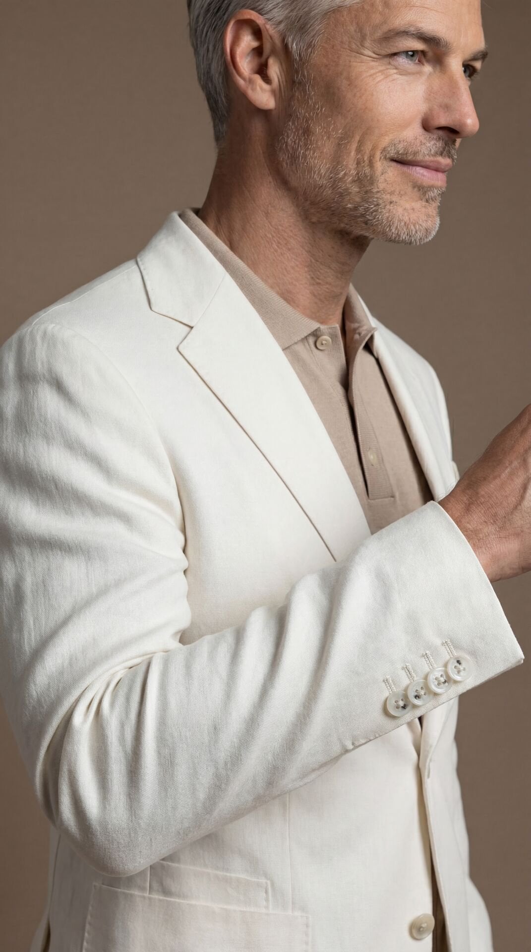 KIRIK BEYAZ KOTON TAKIM ELBİSE